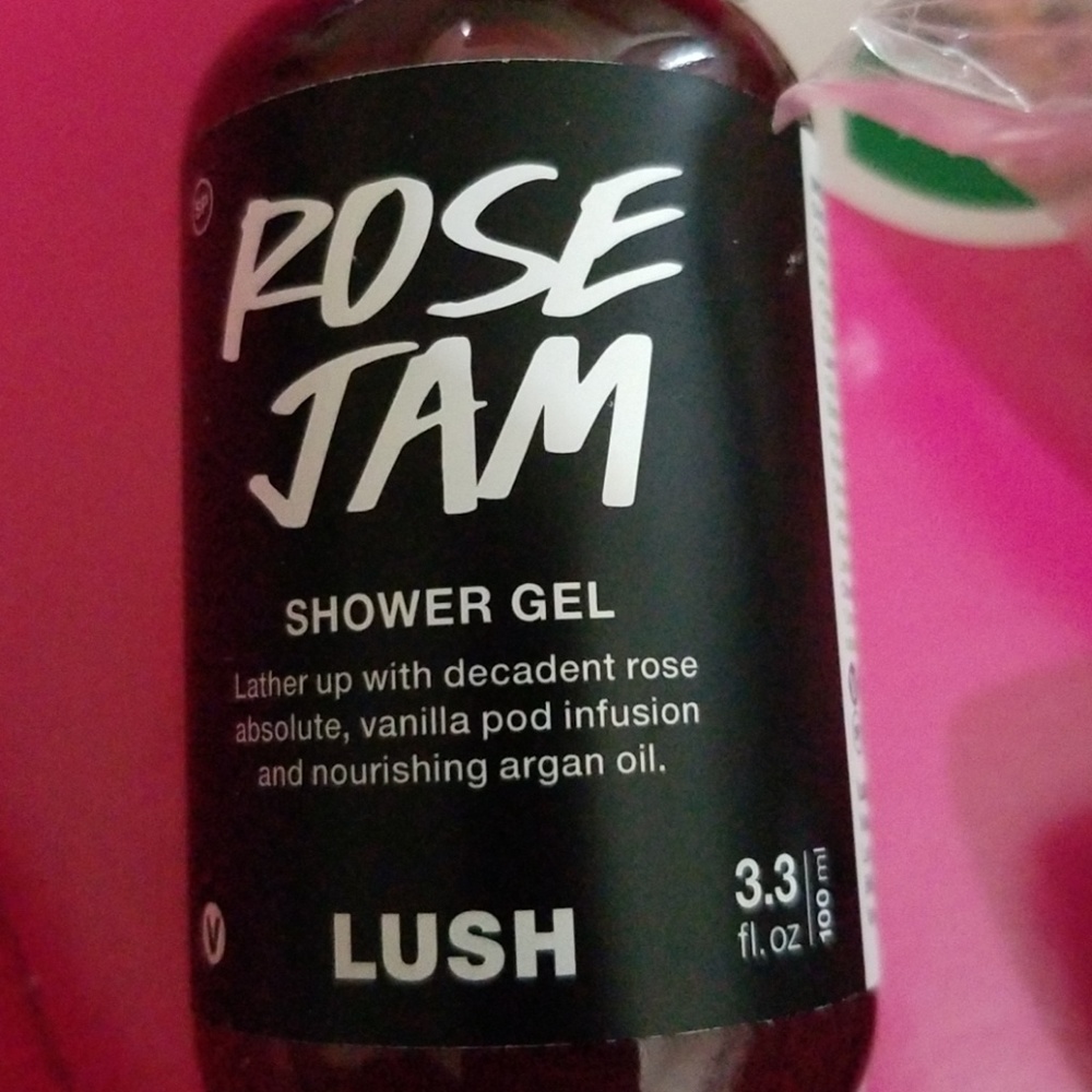 Lush bundle - Picture 3 of 4